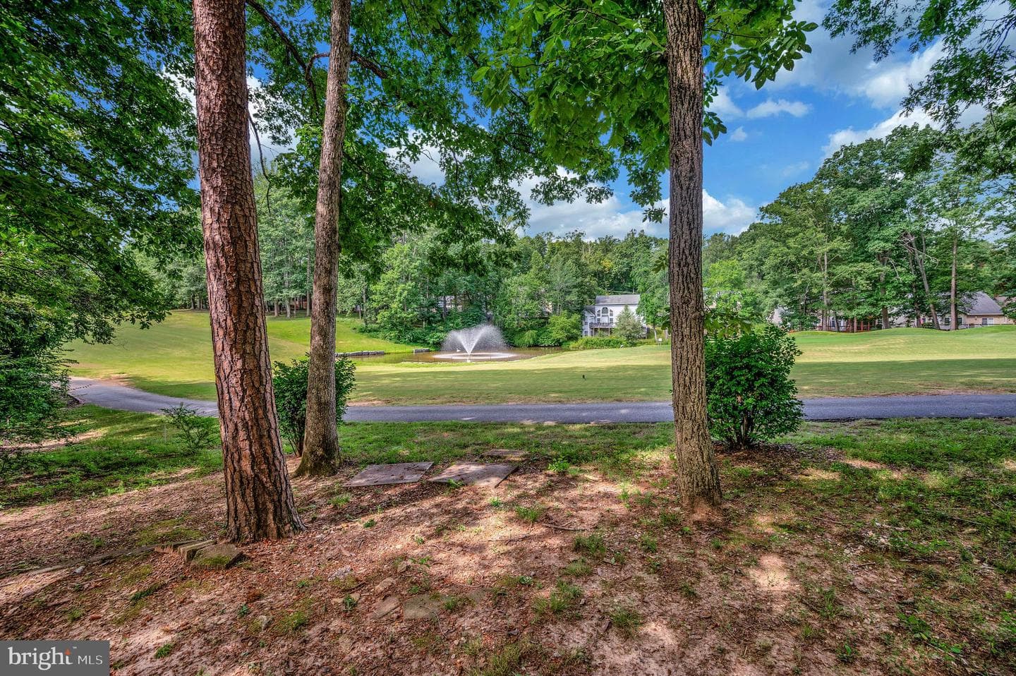 106 Cumberland Circle photo 34