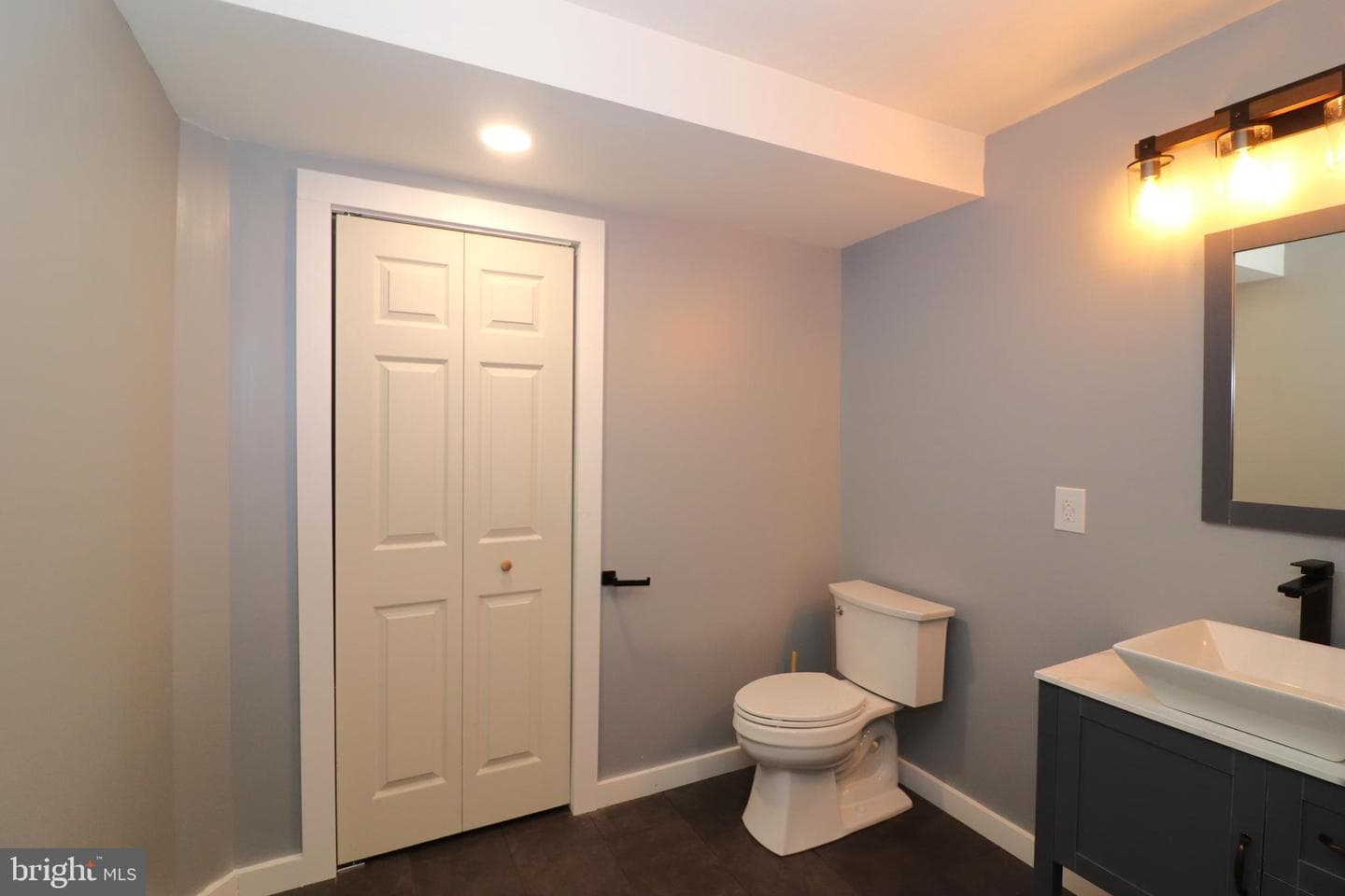 1111 Eastover Parkway photo 39