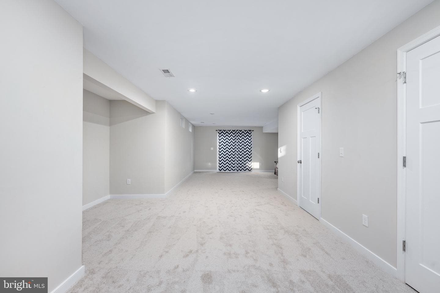 1002 Lakeview Parkway photo 19