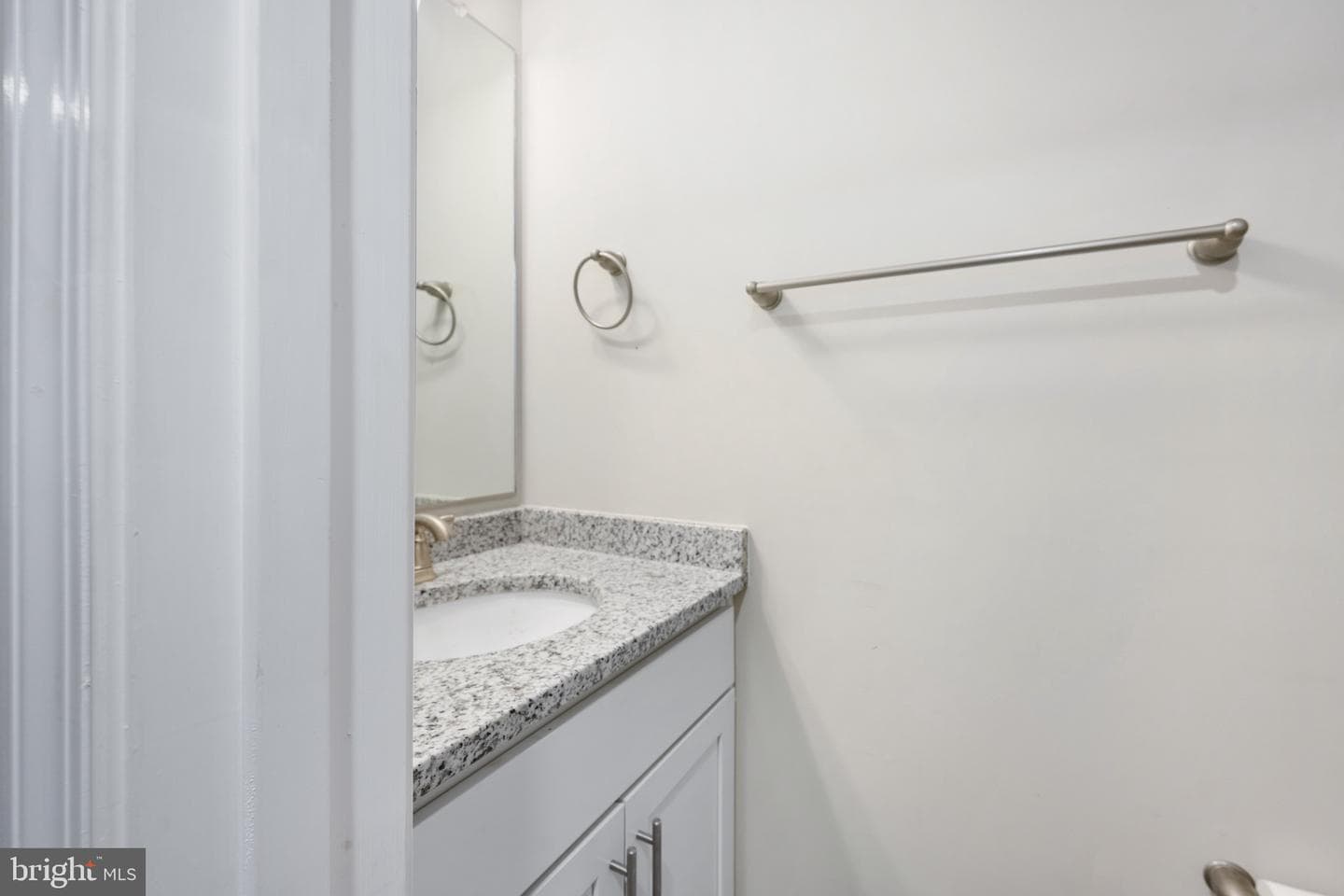 1002 Lakeview Parkway photo 22