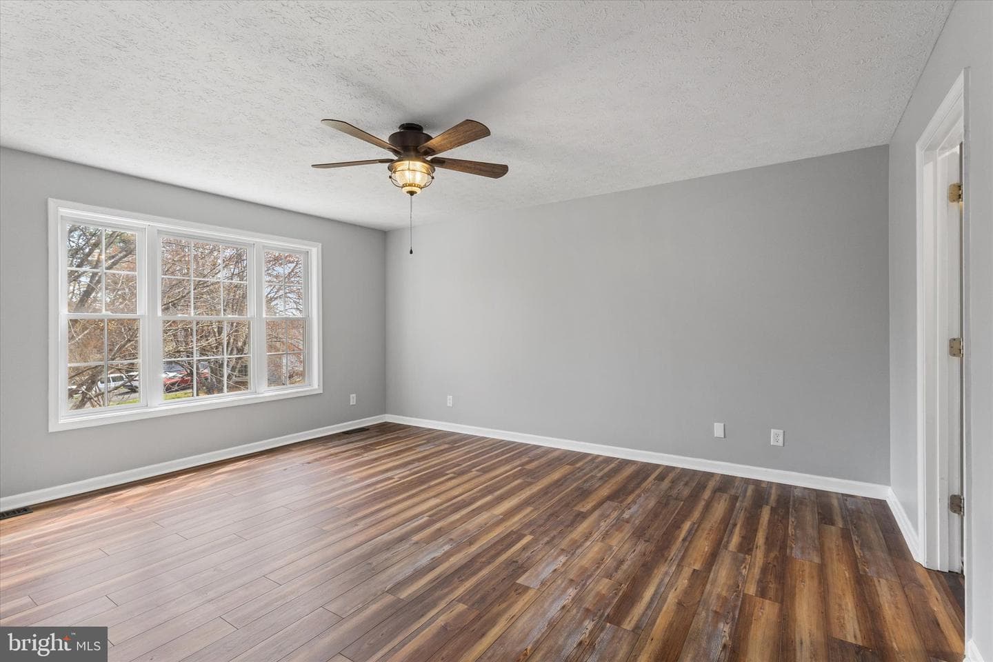 104 Carlyle Court photo 17