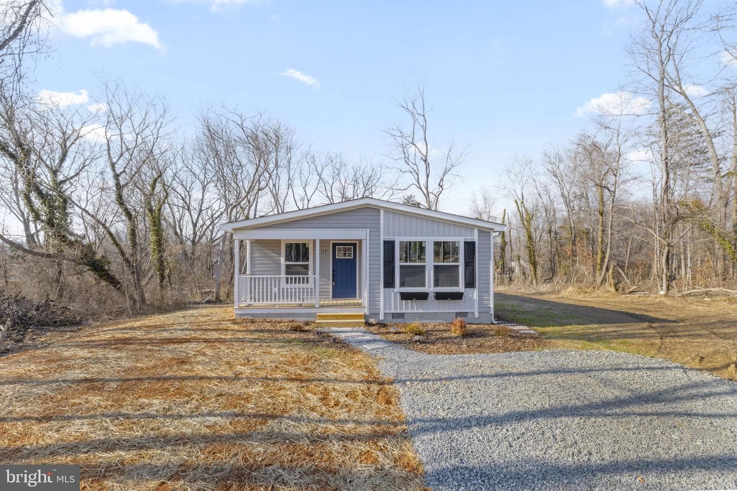 328 East Street photo 2