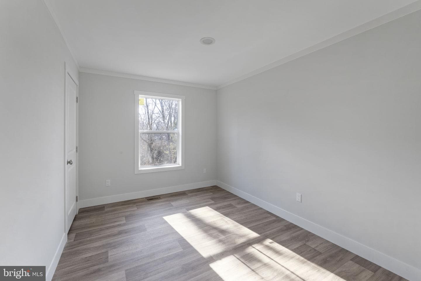 328 East Street photo 24