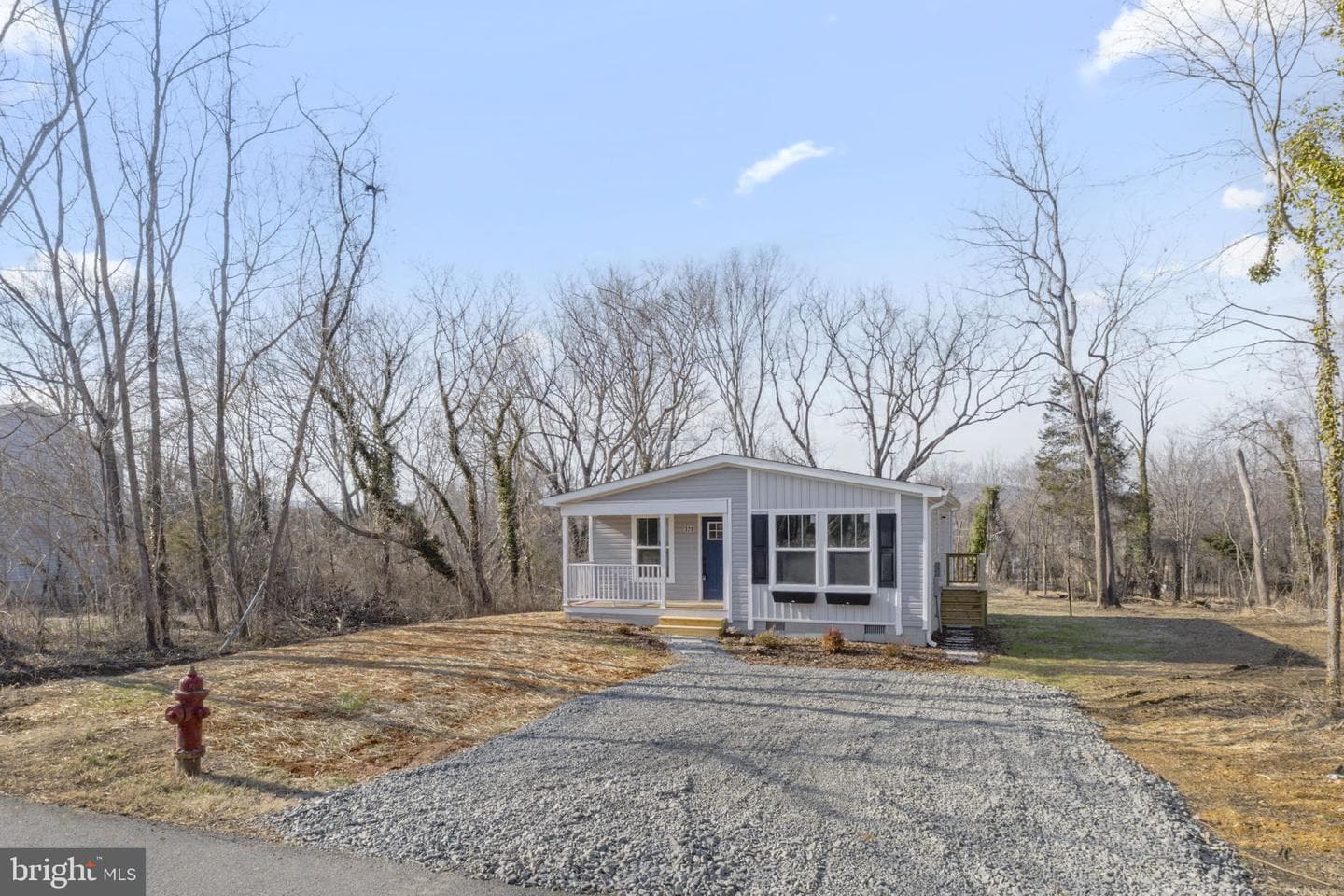 328 East Street photo 3