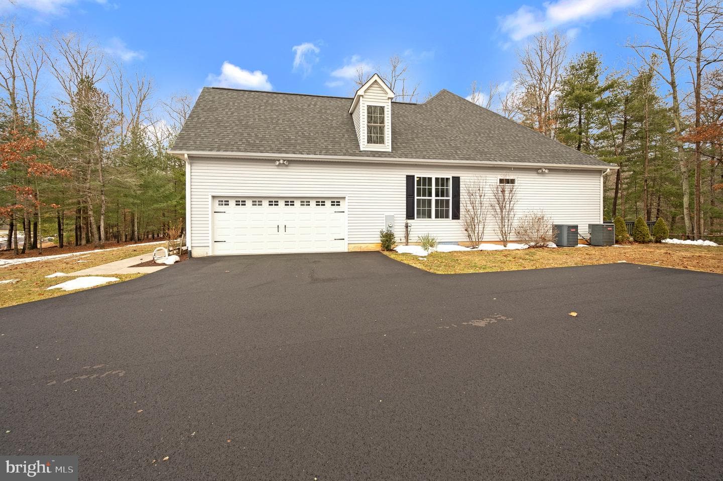 23145 Walkers Branch Road photo 3