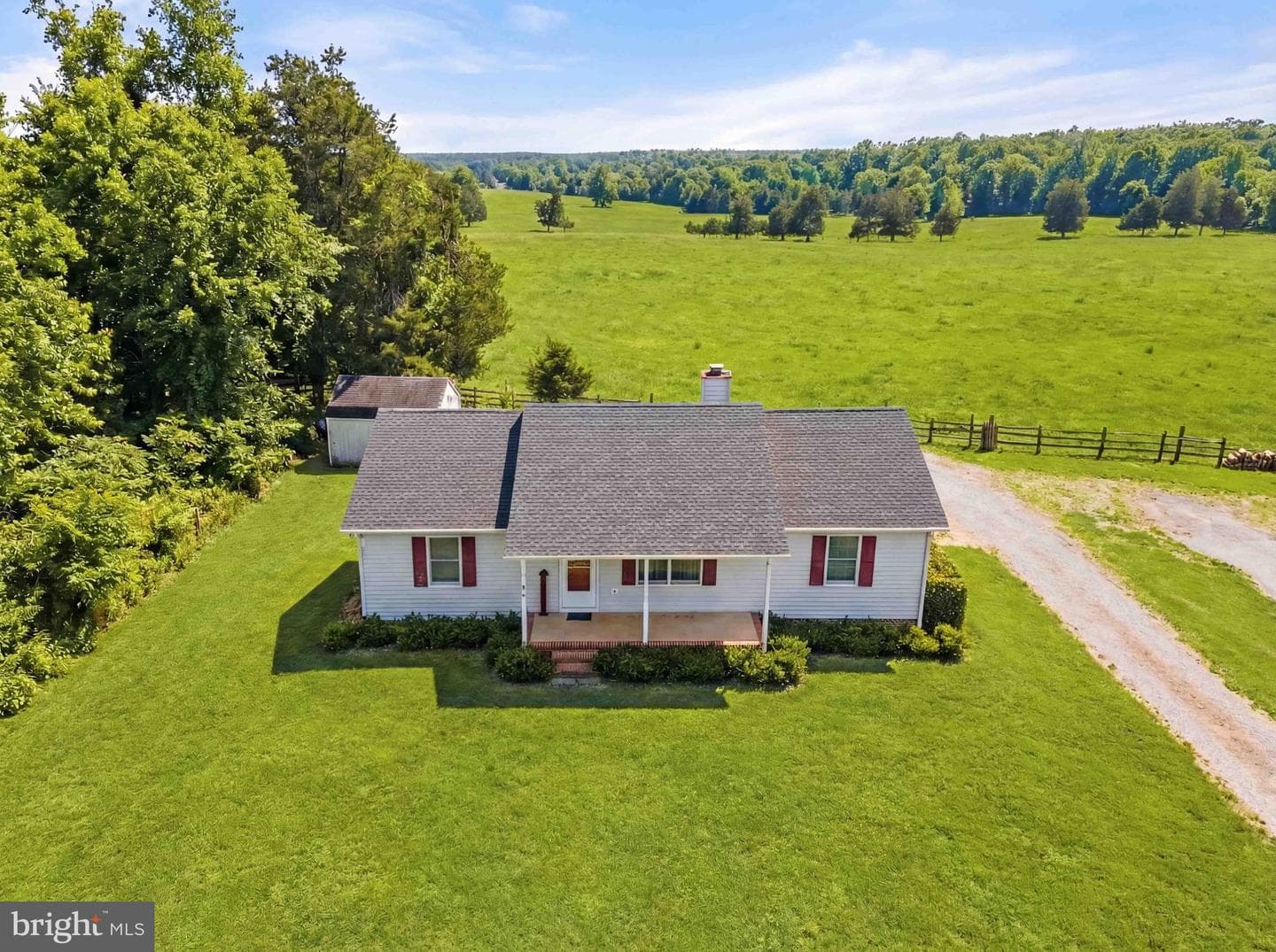 11576 Walters Road photo 4