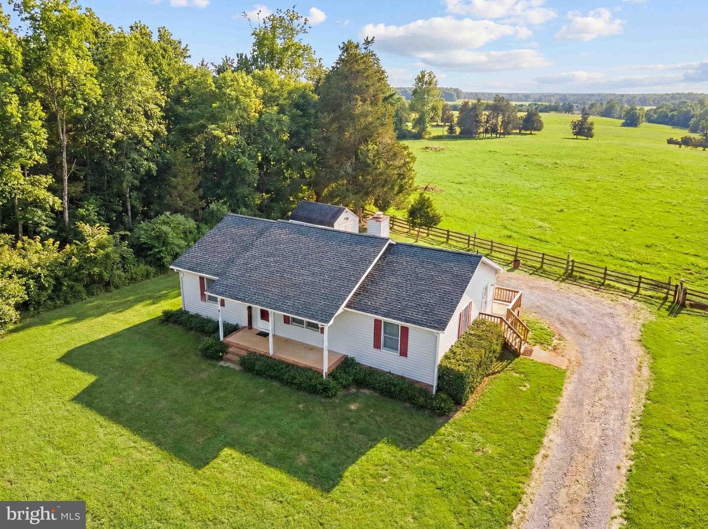 11576 Walters Road photo 5