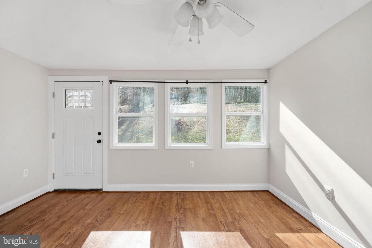 246 Berry Street photo 34