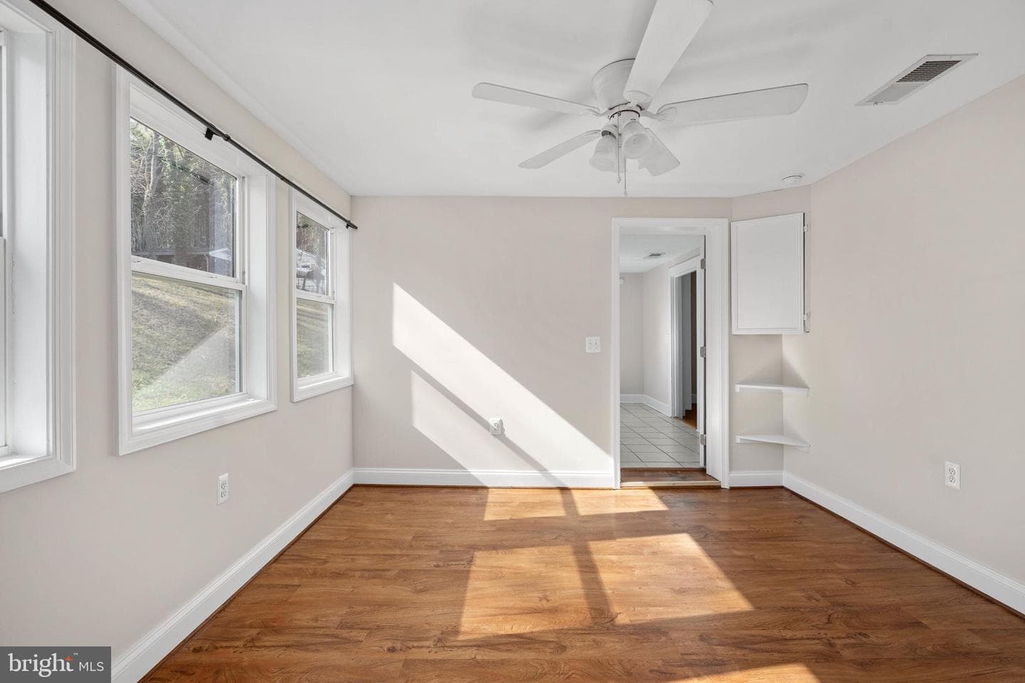 246 Berry Street photo 39