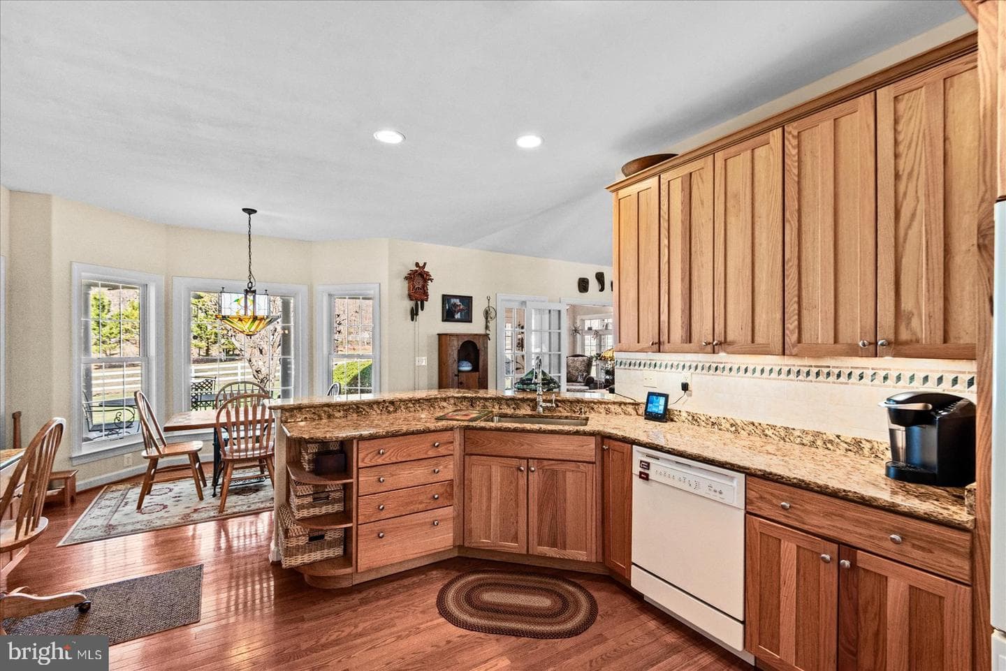 8032 Meadowland Dr photo 21