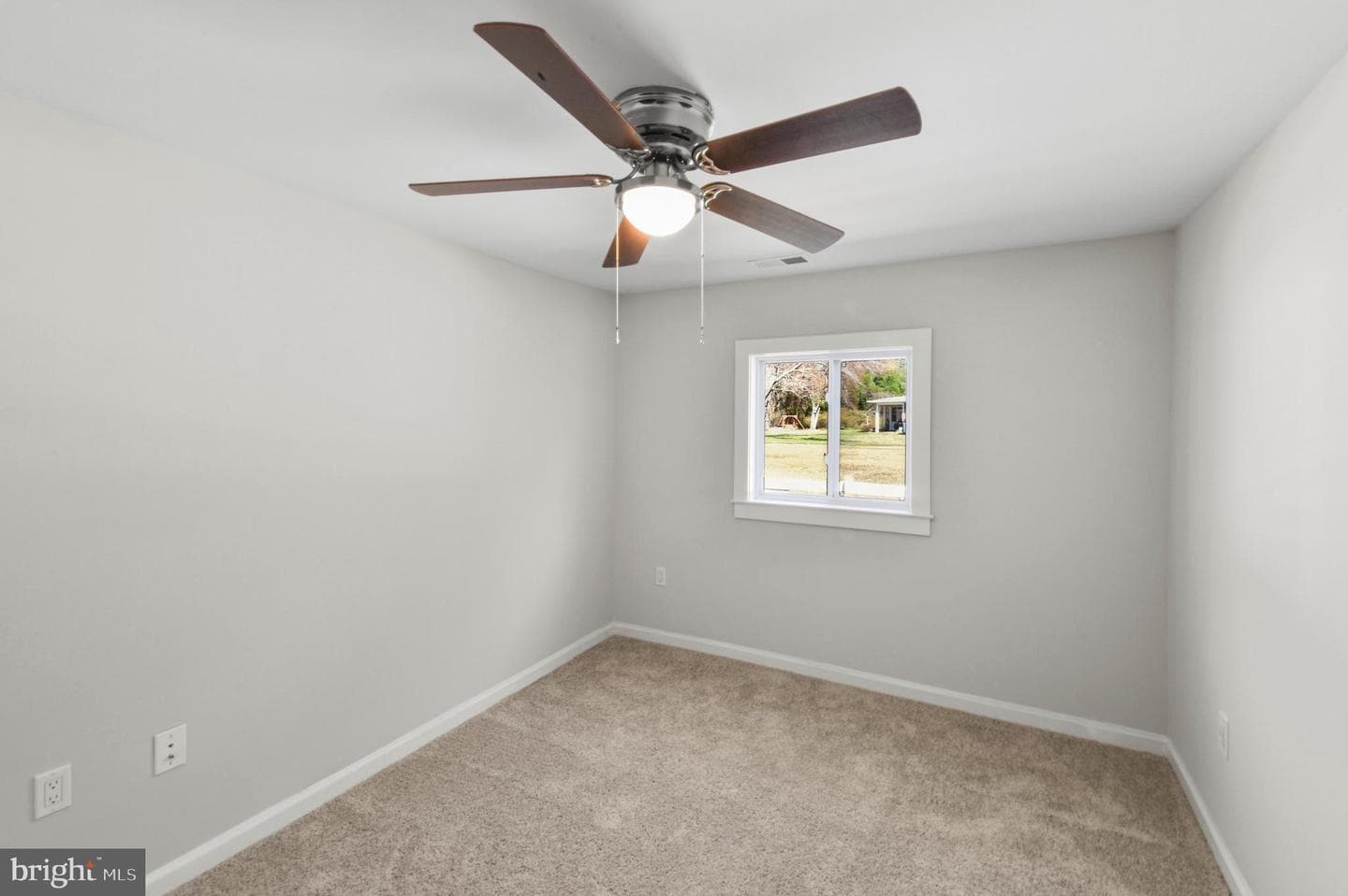10349 Gordon Avenue photo 11