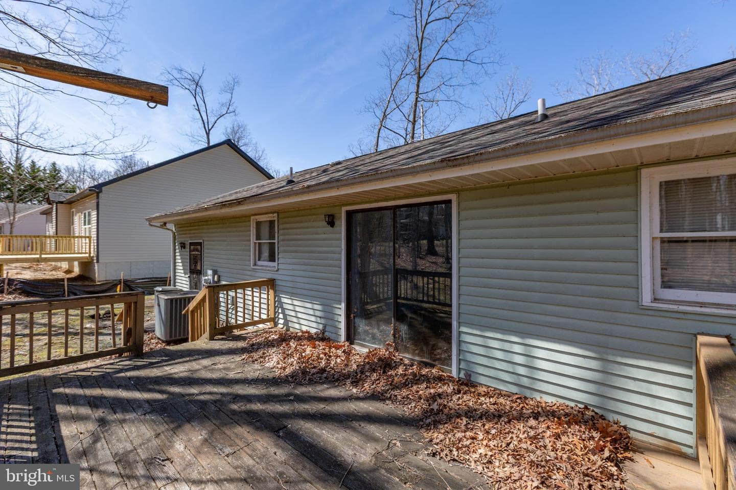 1105 Lakeview Parkway photo 21