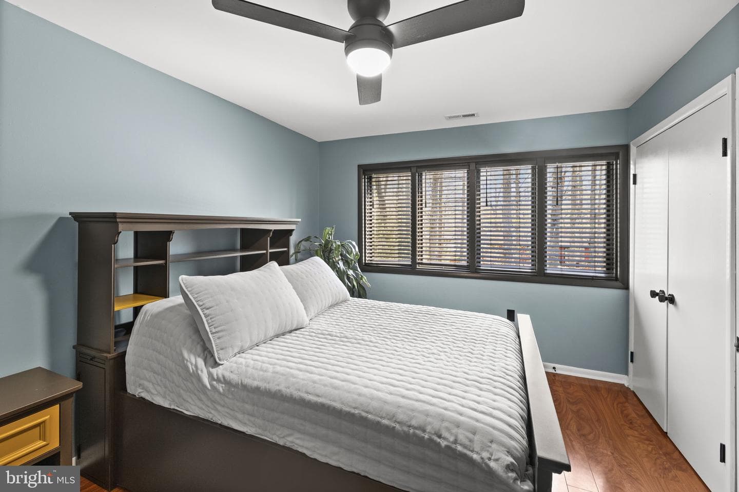 111 Chesterfield Court photo 41