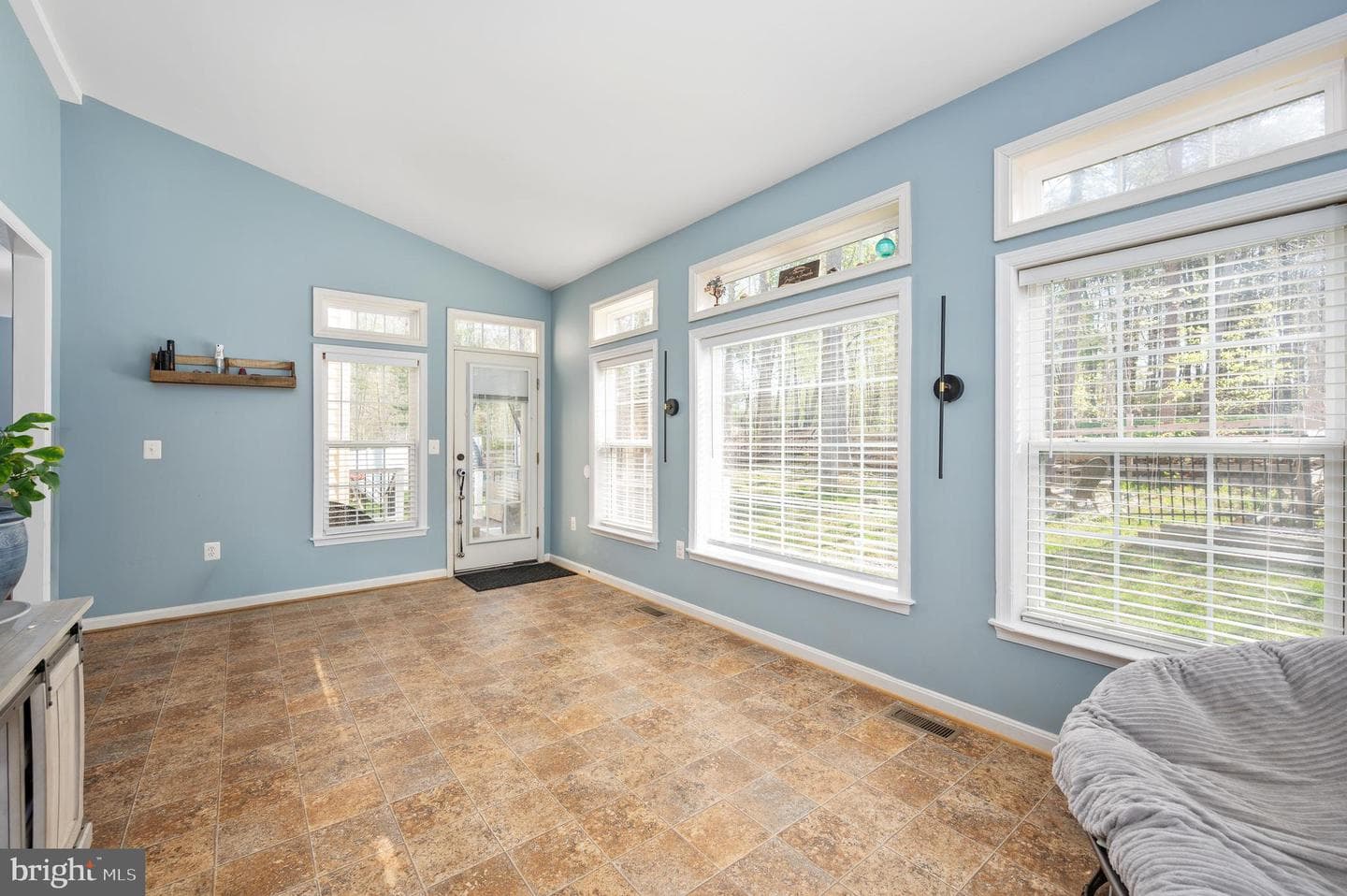 2417 Towering Oak Court photo 29