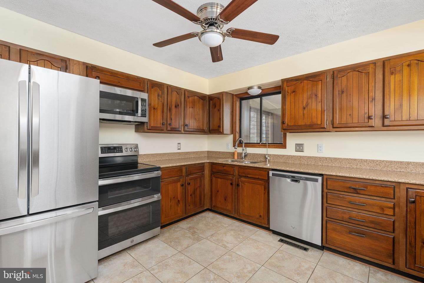 100 Pleasant Grove Road photo 16