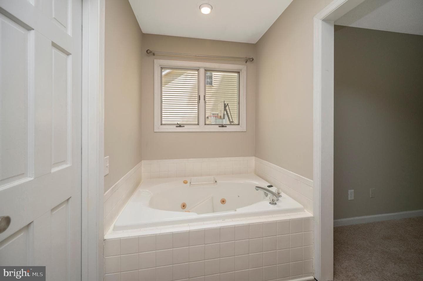 413 Wilderness Drive photo 30