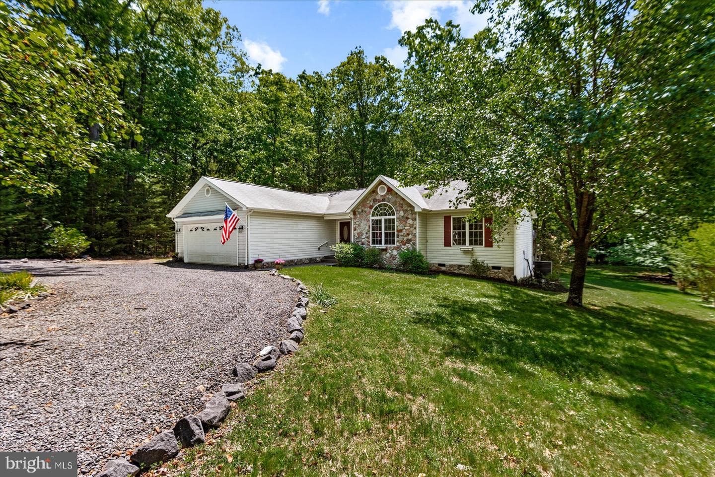 220 Creekside Drive photo 17