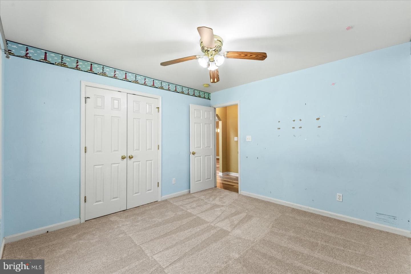 220 Creekside Drive photo 30