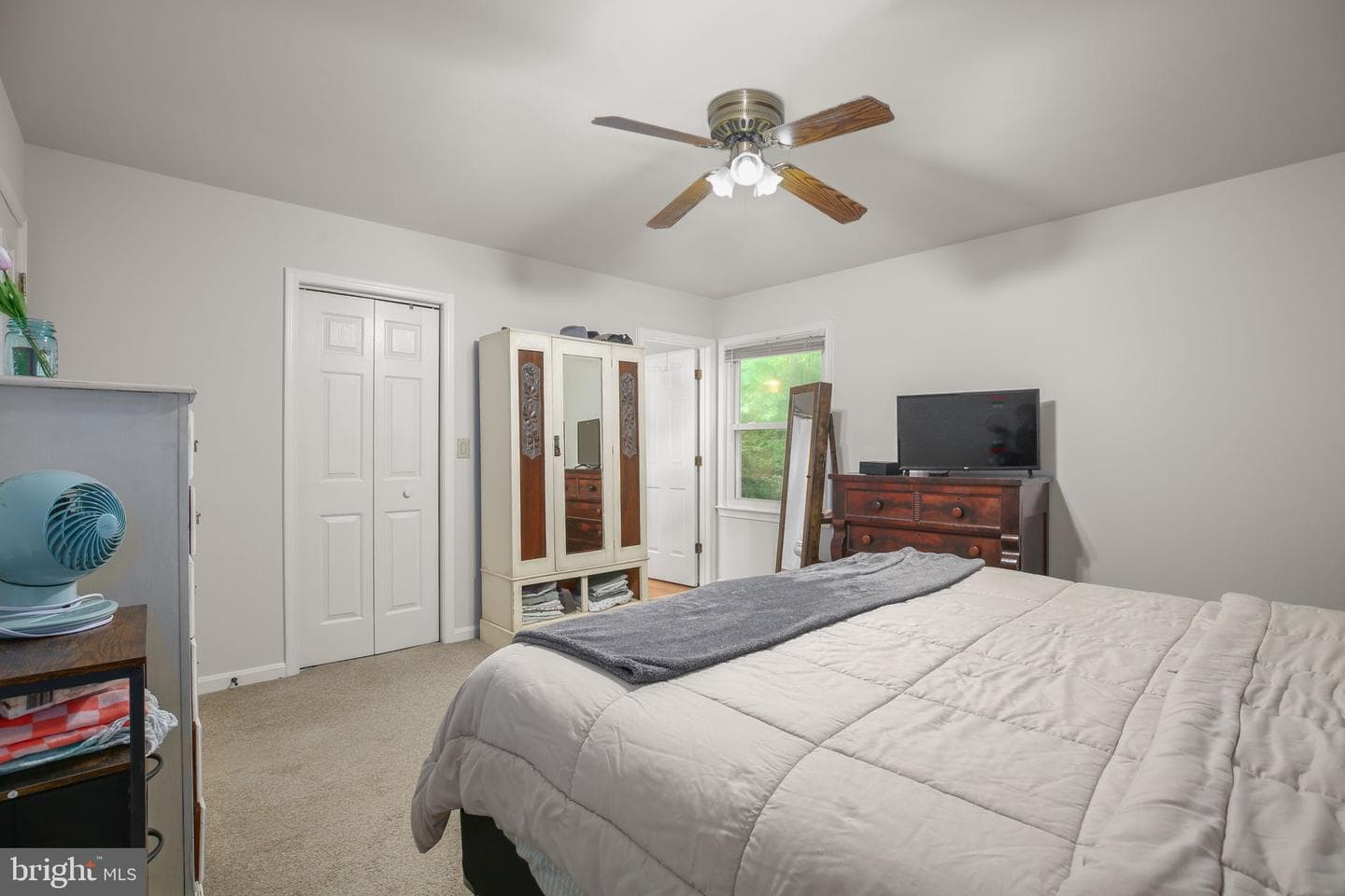 132 Jefferson Avenue photo 17