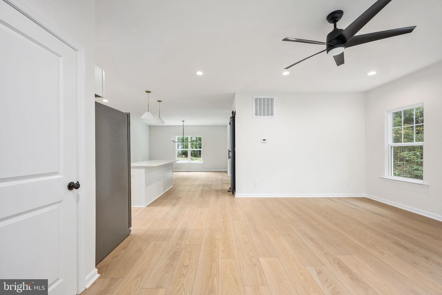 104 Butler Circle photo 40