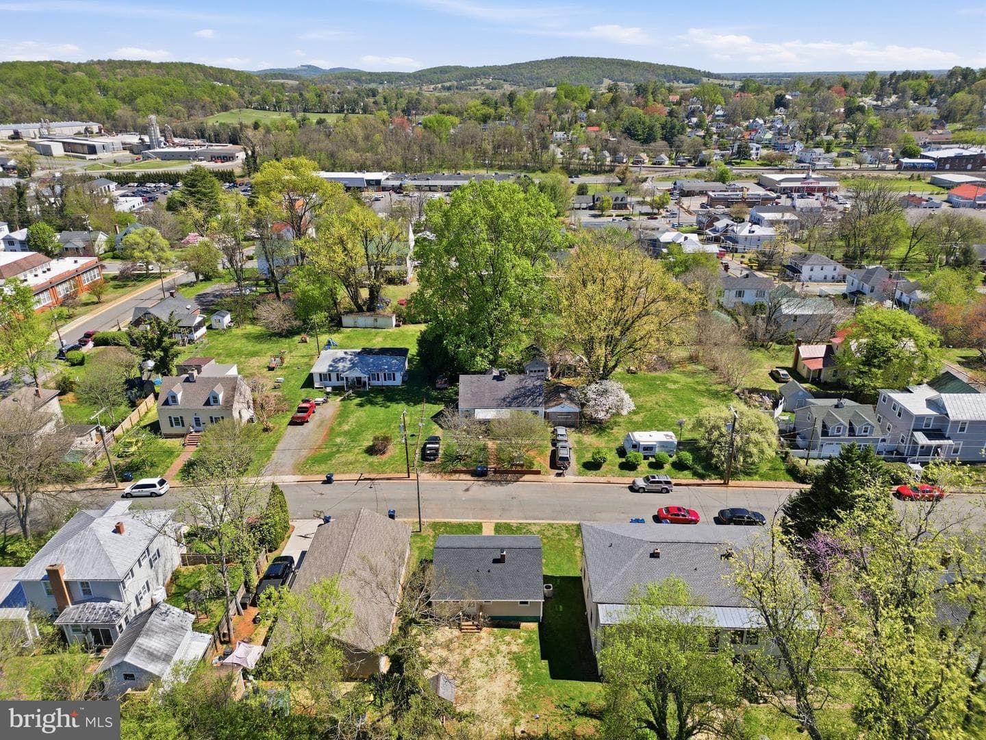 188 Peliso Avenue photo 32