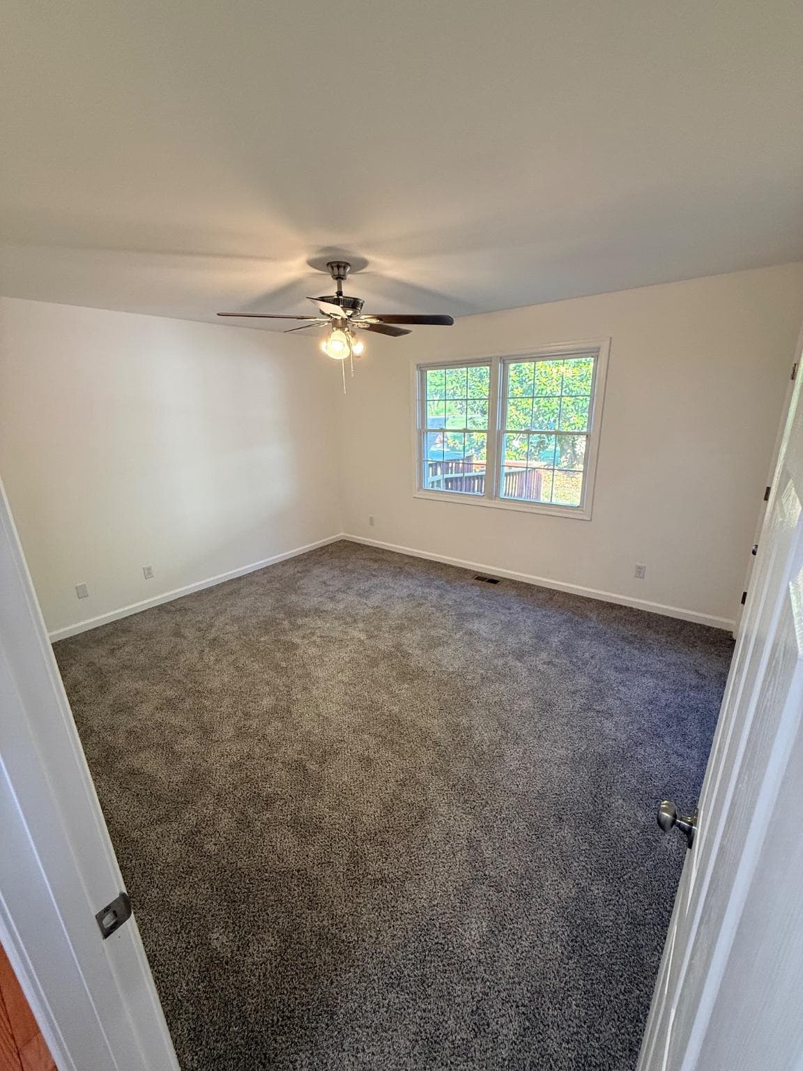 9383 Petersburg Lane photo 4