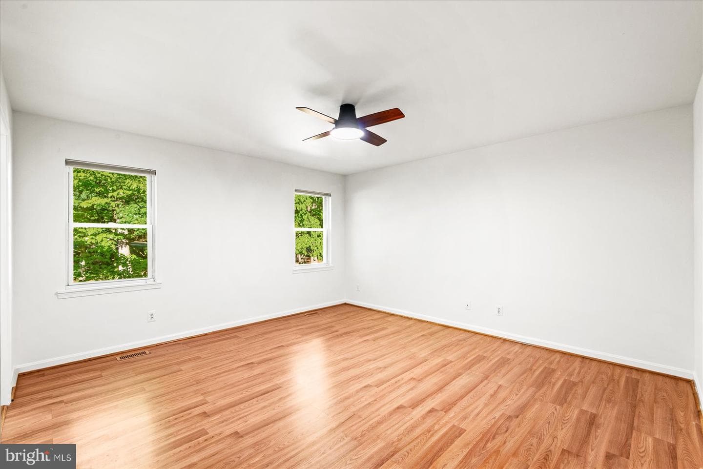 130 Green St photo 17