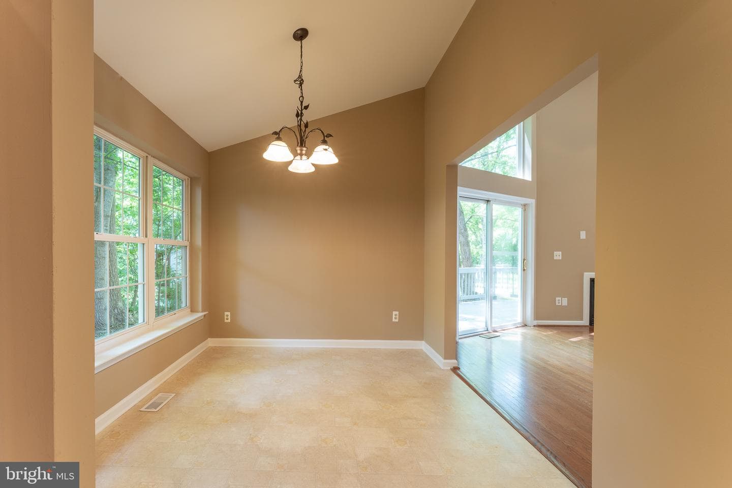216 Spotswood Road photo 17