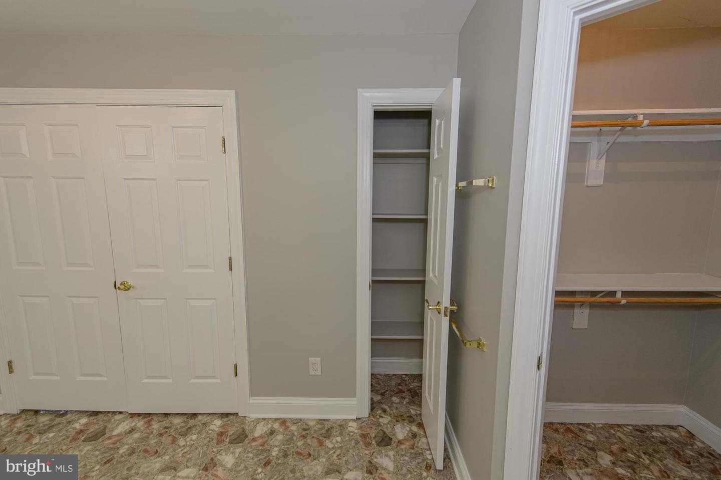 4431 Trail Of Faith Court photo 35