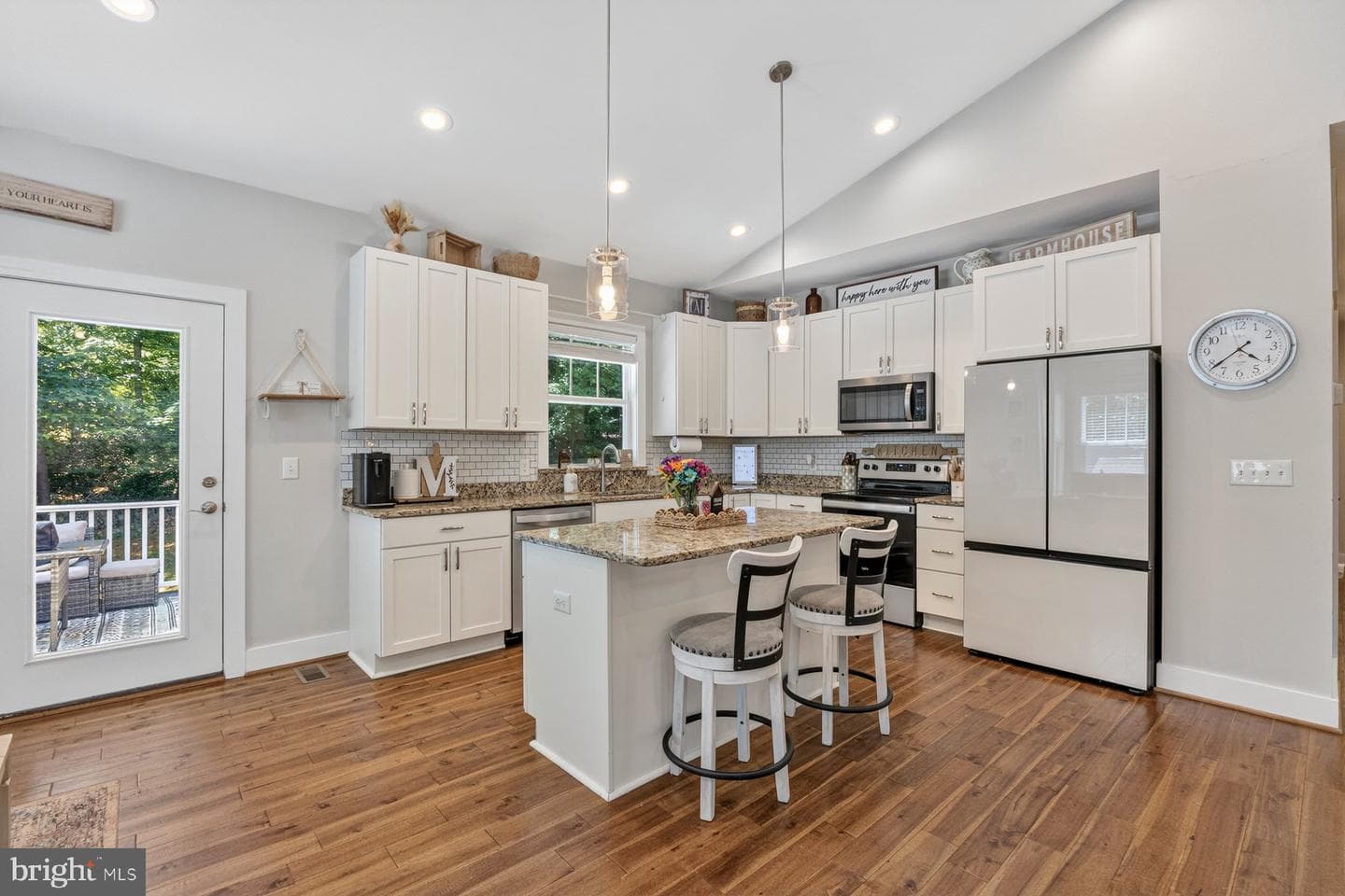 105 Edgemont Circle photo 11