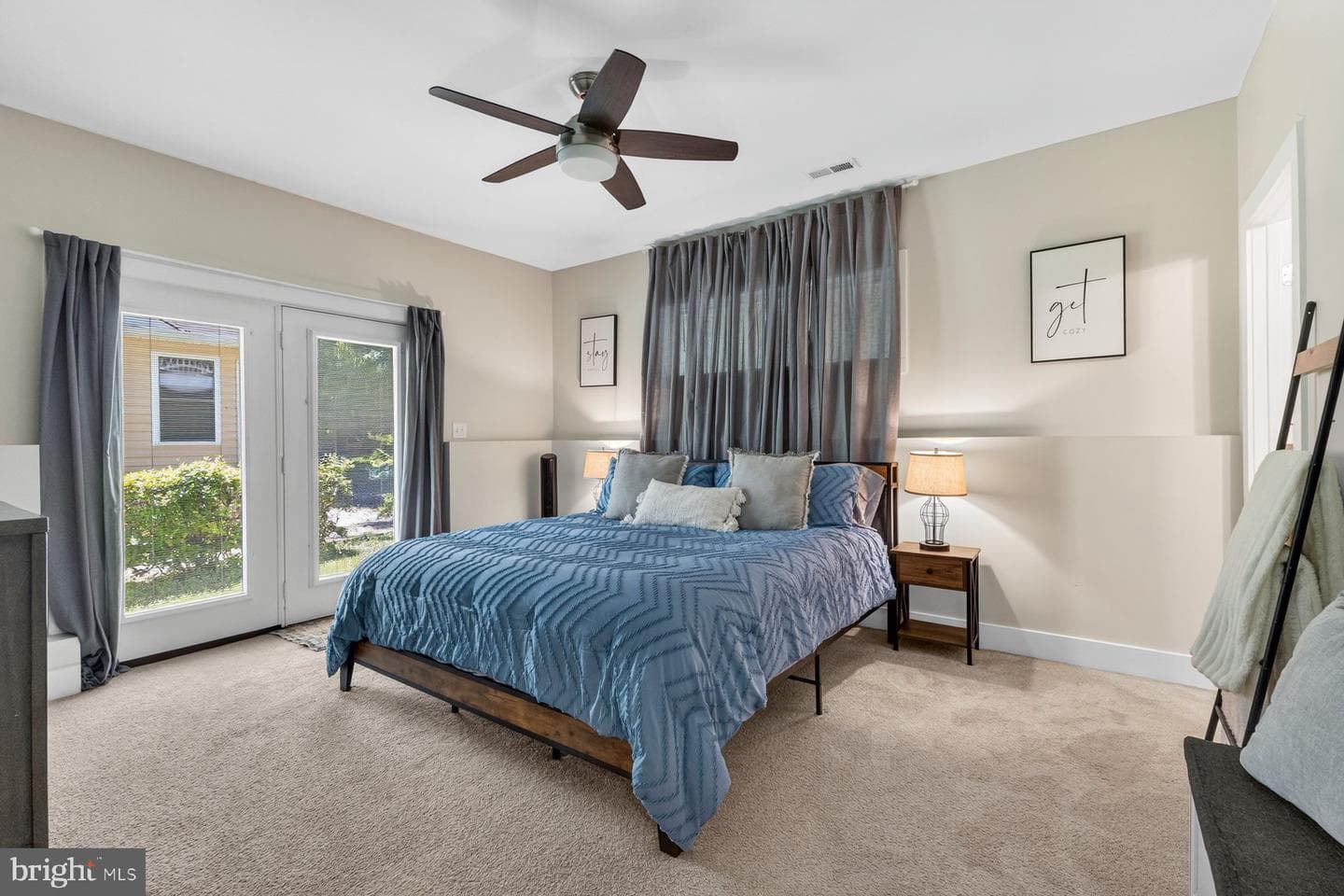 105 Edgemont Circle photo 33