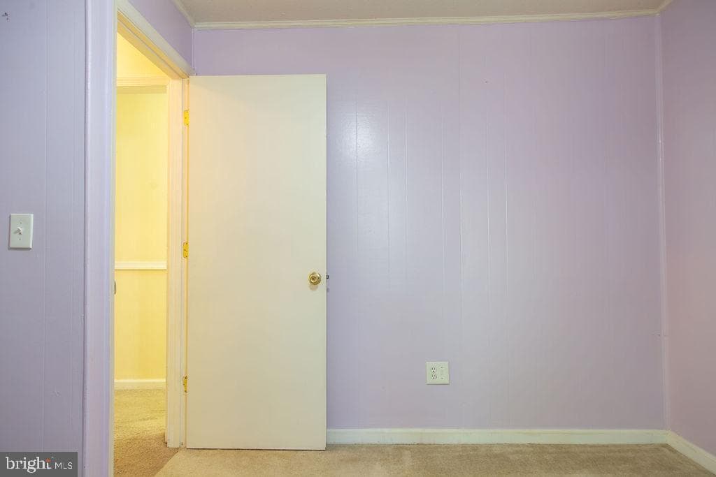 207 Creekside Drive photo 23