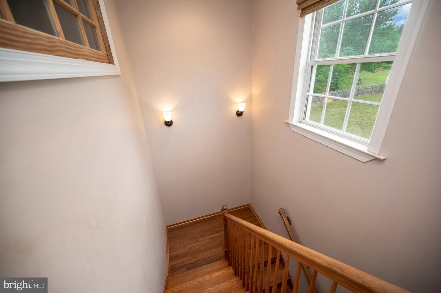 23202 Village Road photo 32