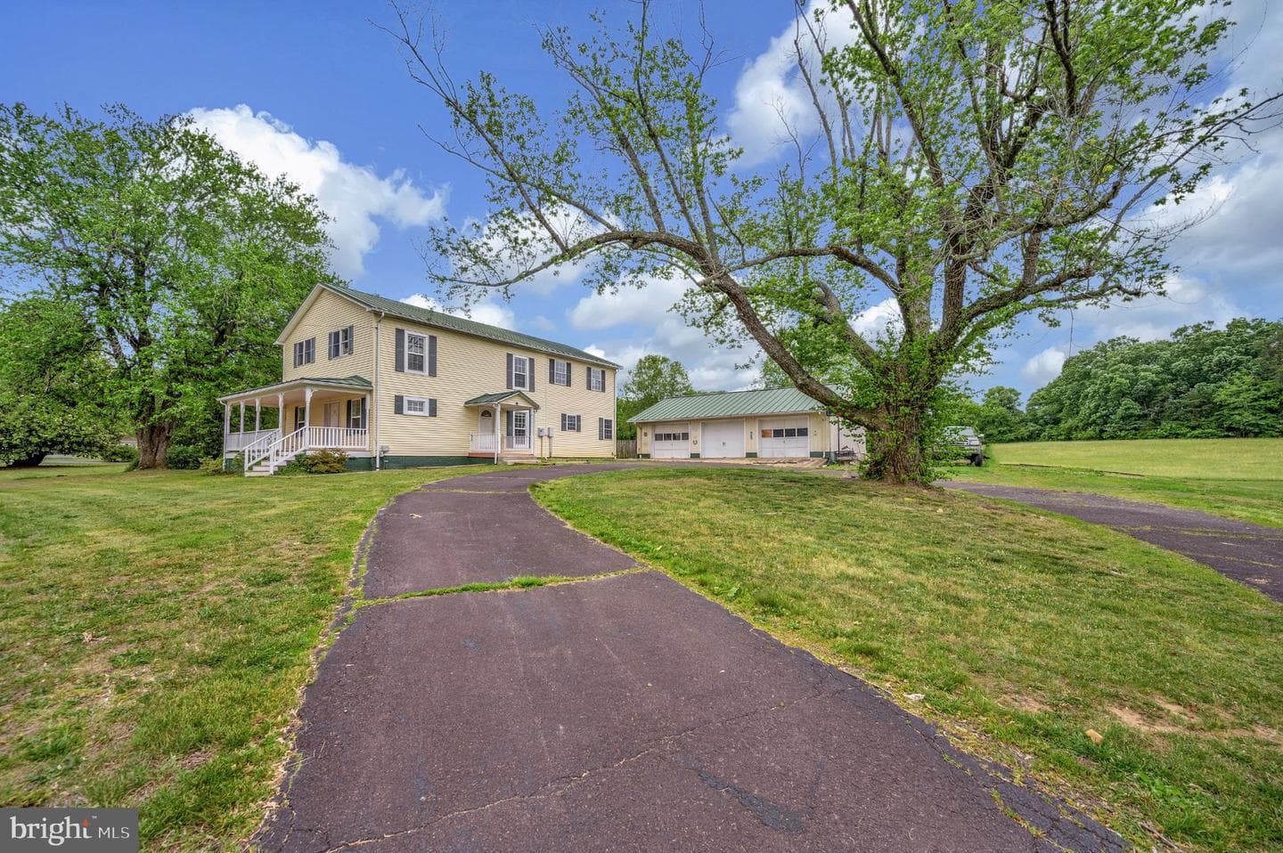 23202 Village Road photo 48