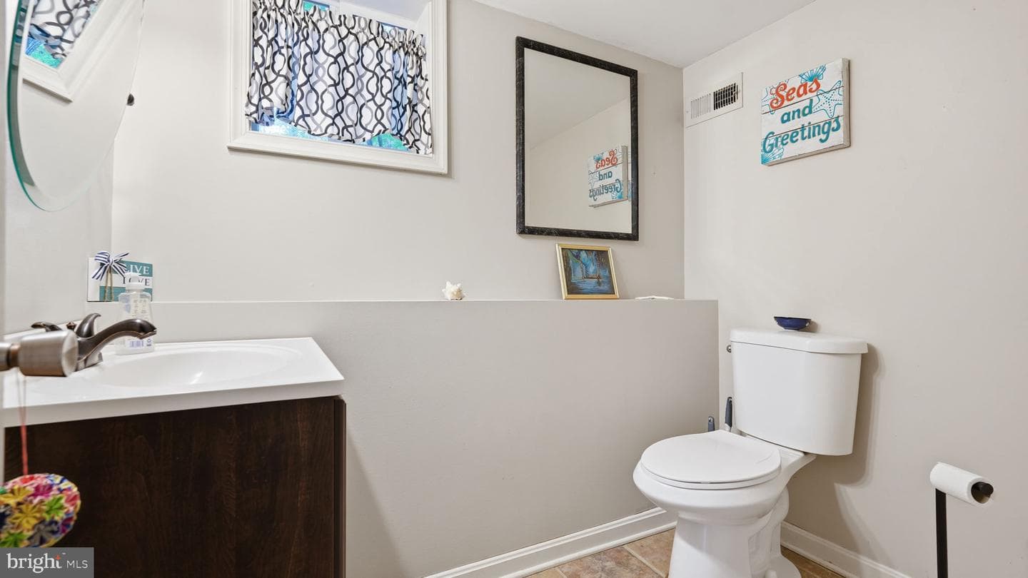 207 Cumberland Circle photo 15