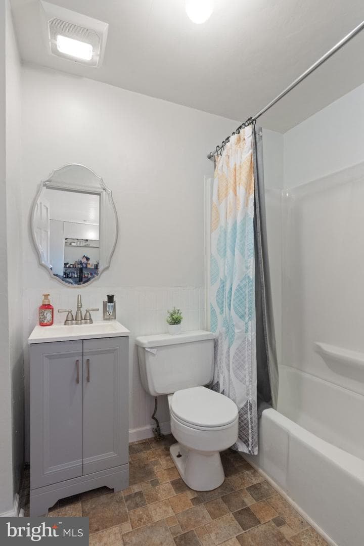 293 Caroline Street photo 22