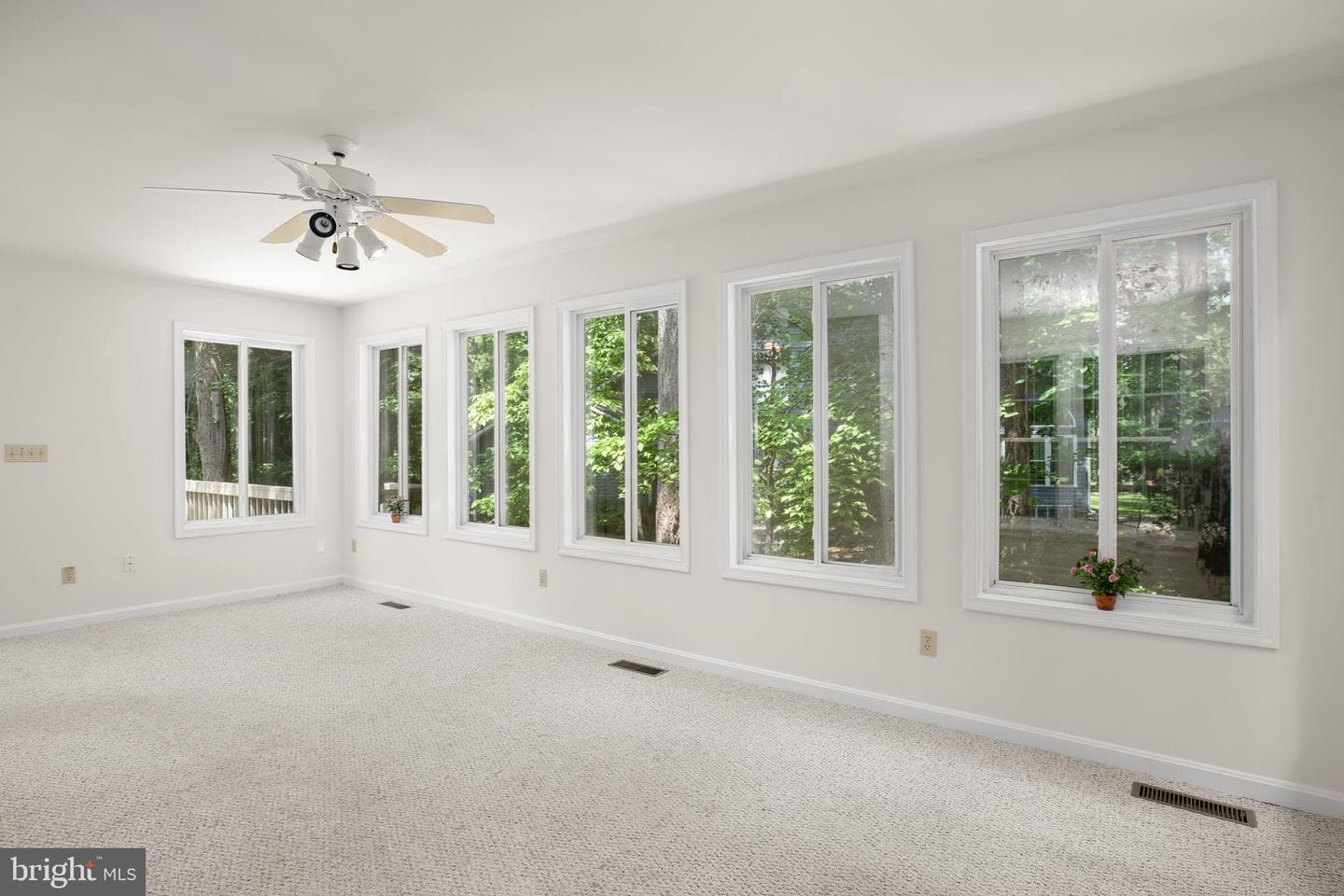 201 Green St photo 16