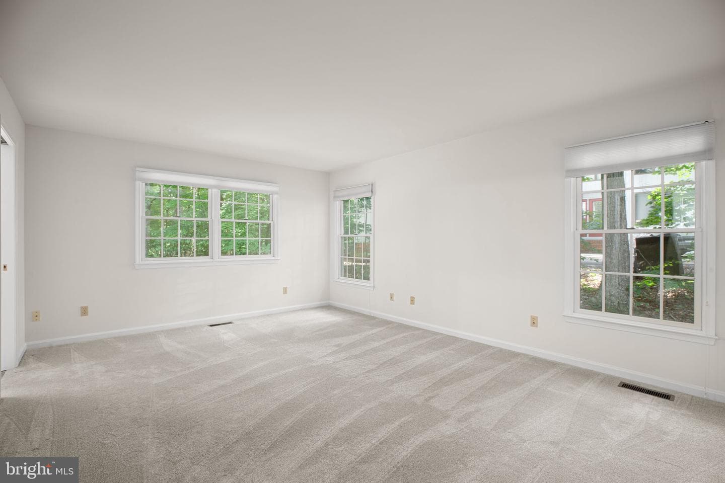 201 Green St photo 29