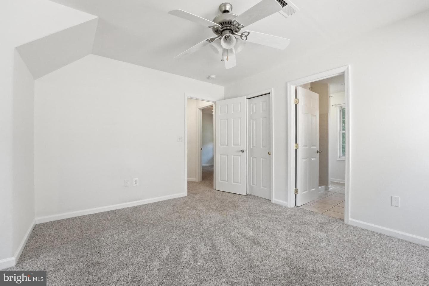 102 Wakefield Drive photo 28