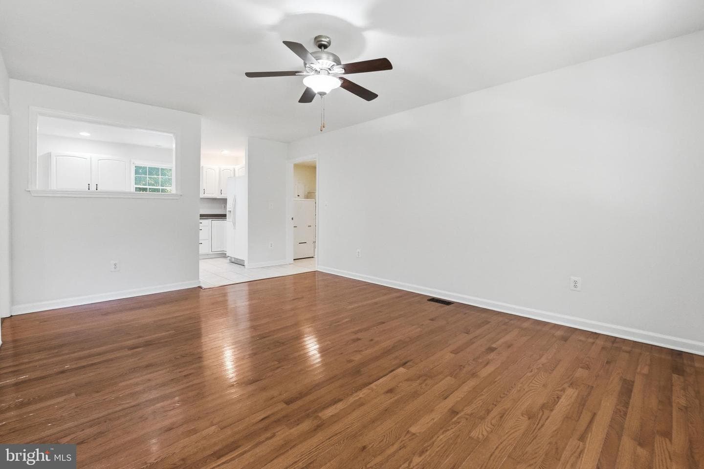 102 Wakefield Drive photo 4