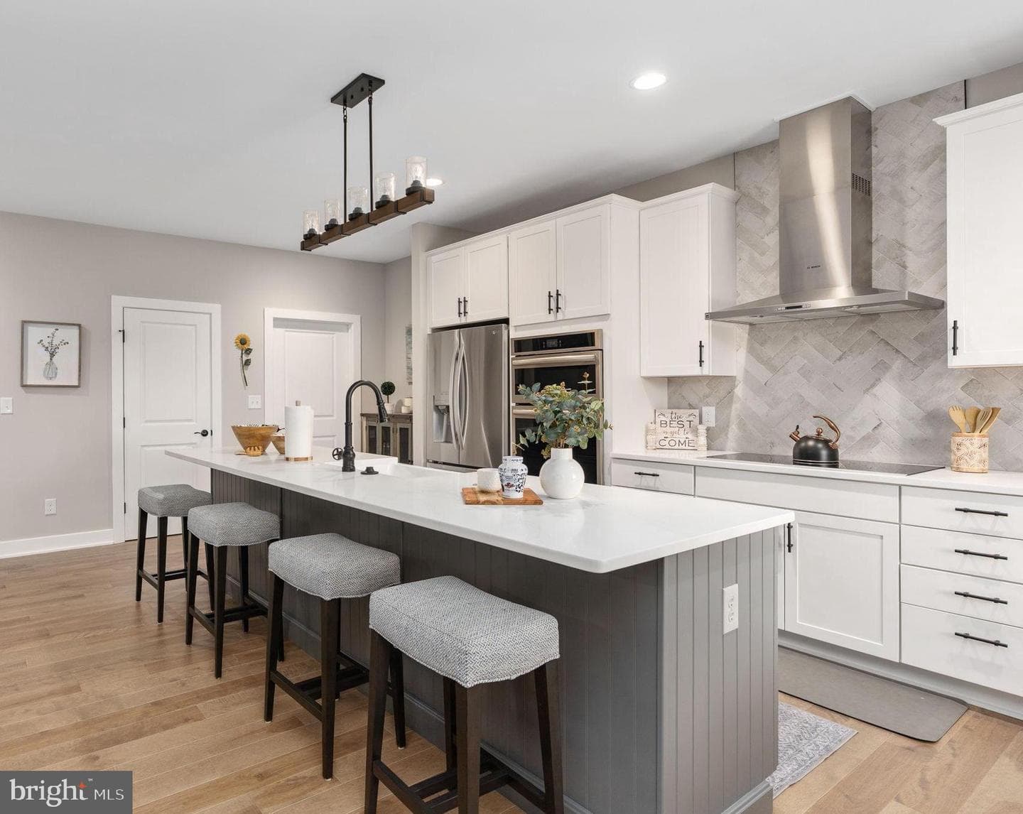 261 Washington Street photo 15