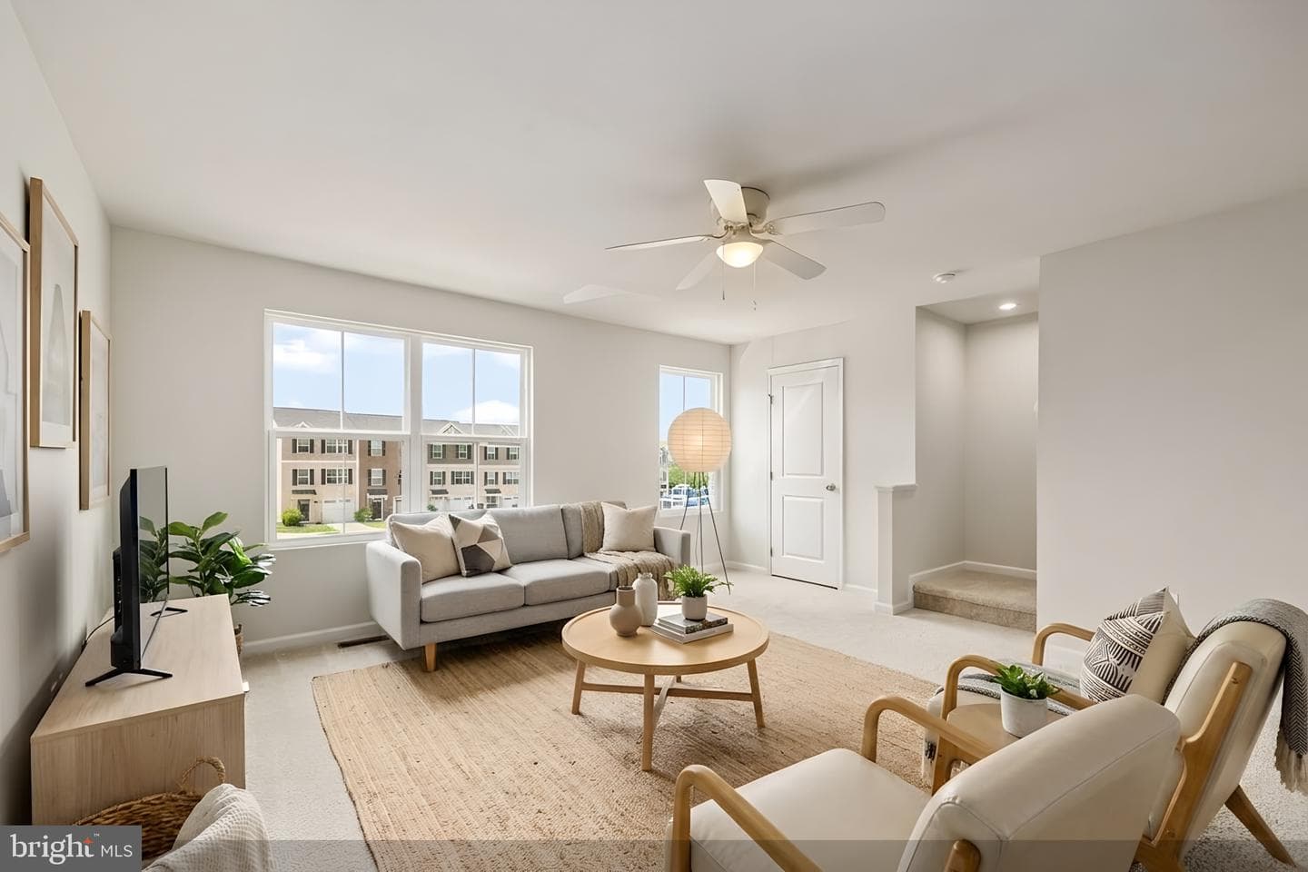 2876 Farzi Circle photo 15