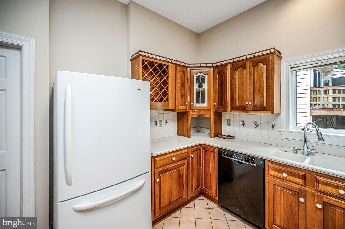 141 Larkspur Lane photo 16