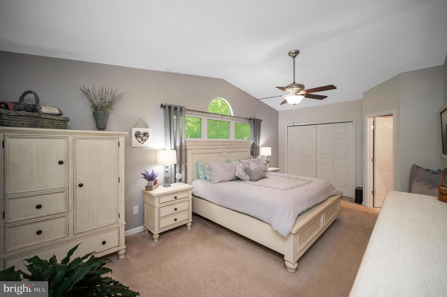 408 Birchside Circle photo 29