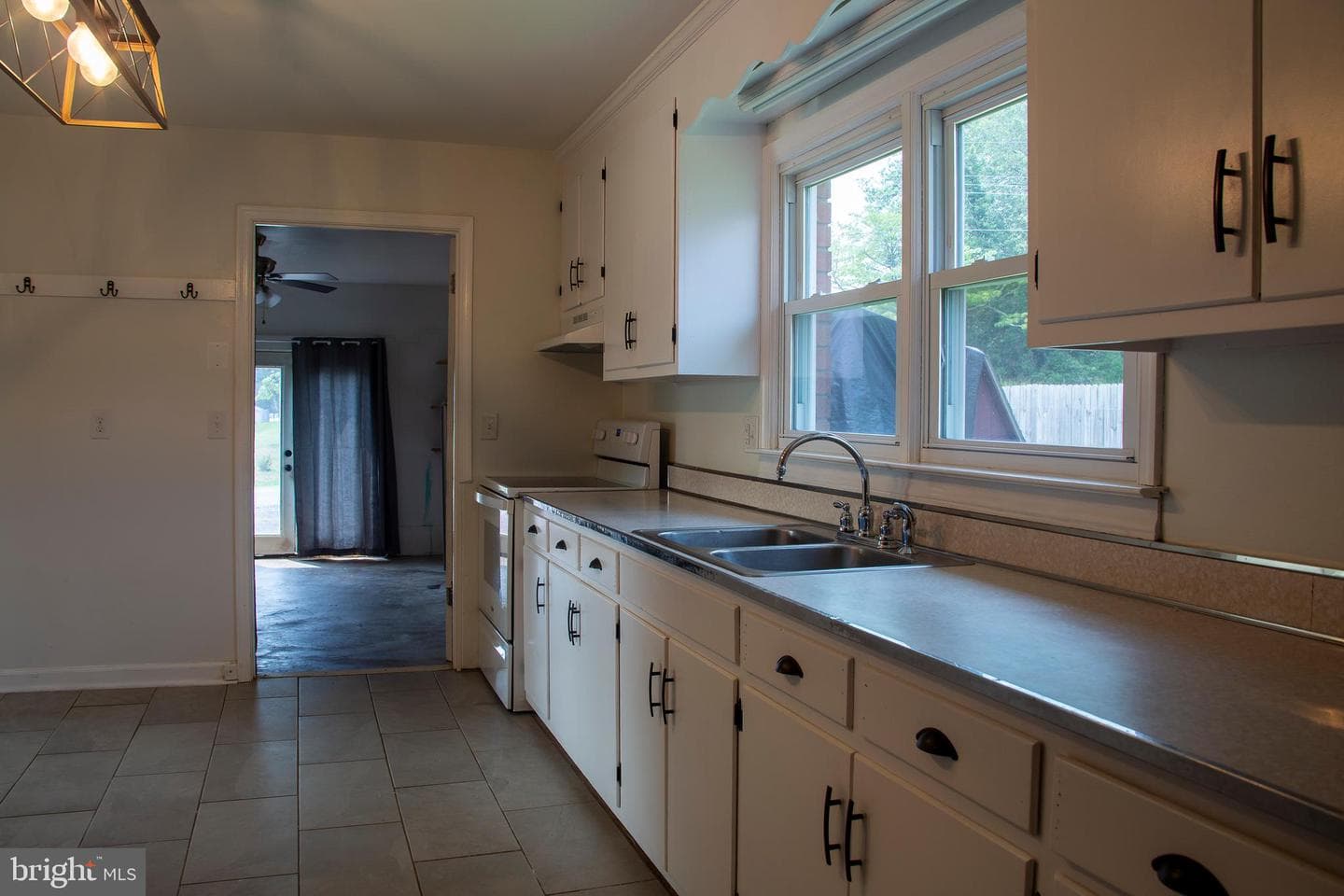 511 Cadmus Dr Drive photo 21