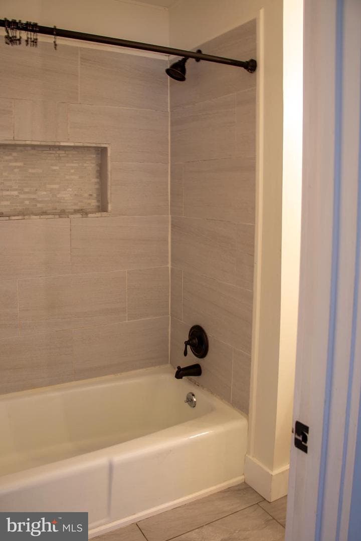 511 Cadmus Dr Drive photo 26