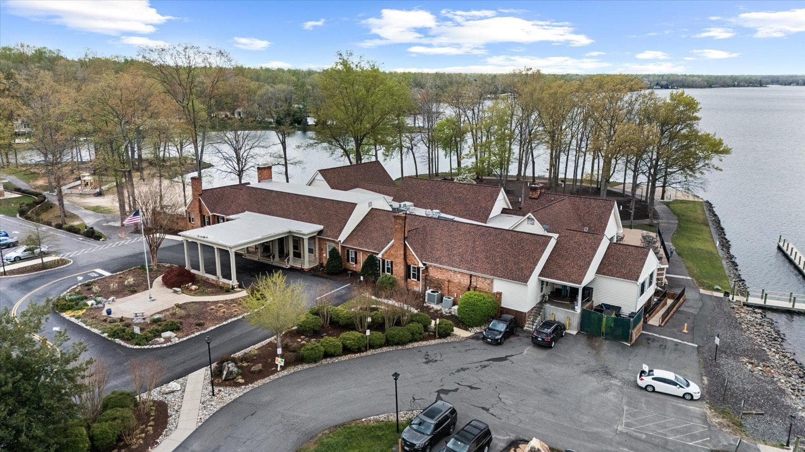 137 Eagle Court photo 42