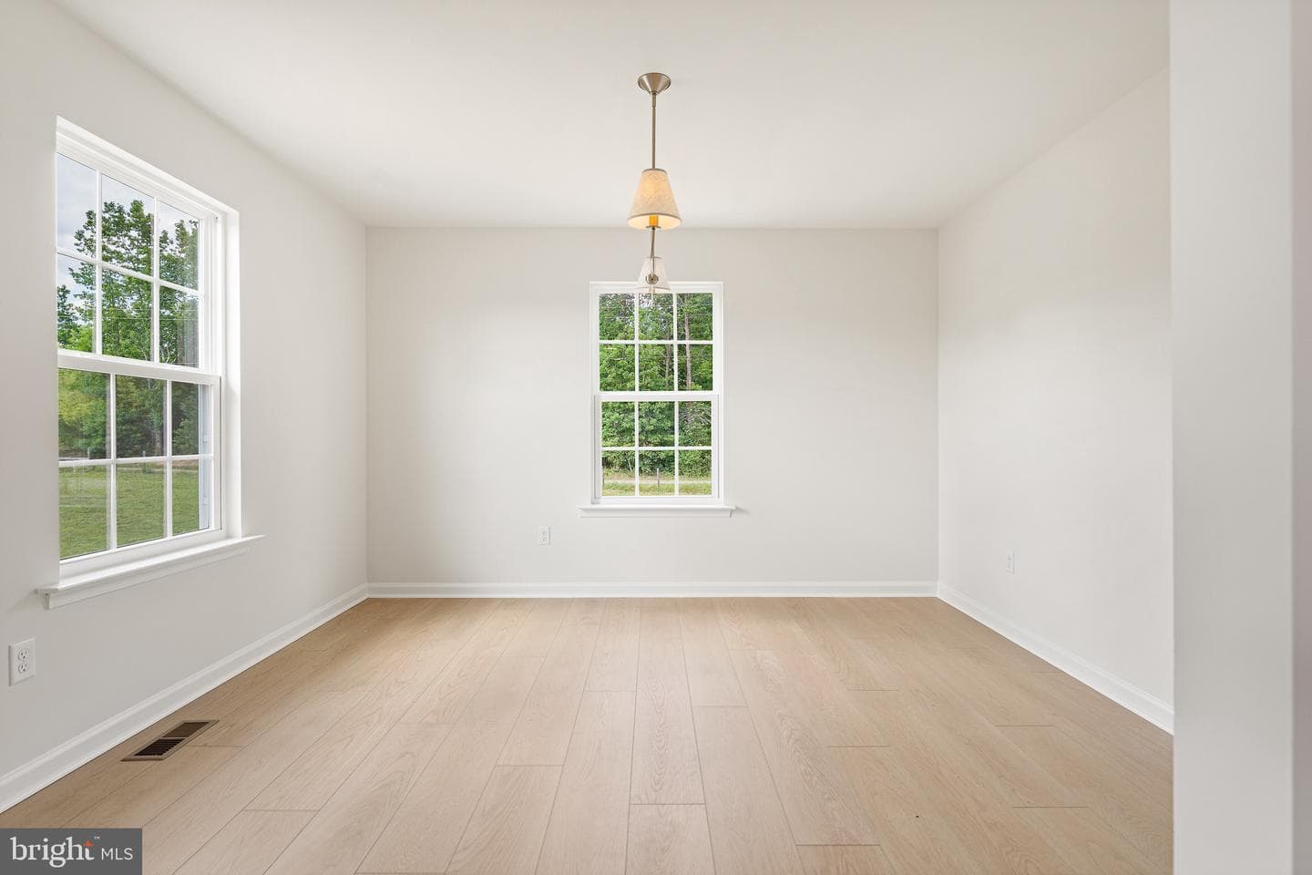 15381 Ridge Road photo 24