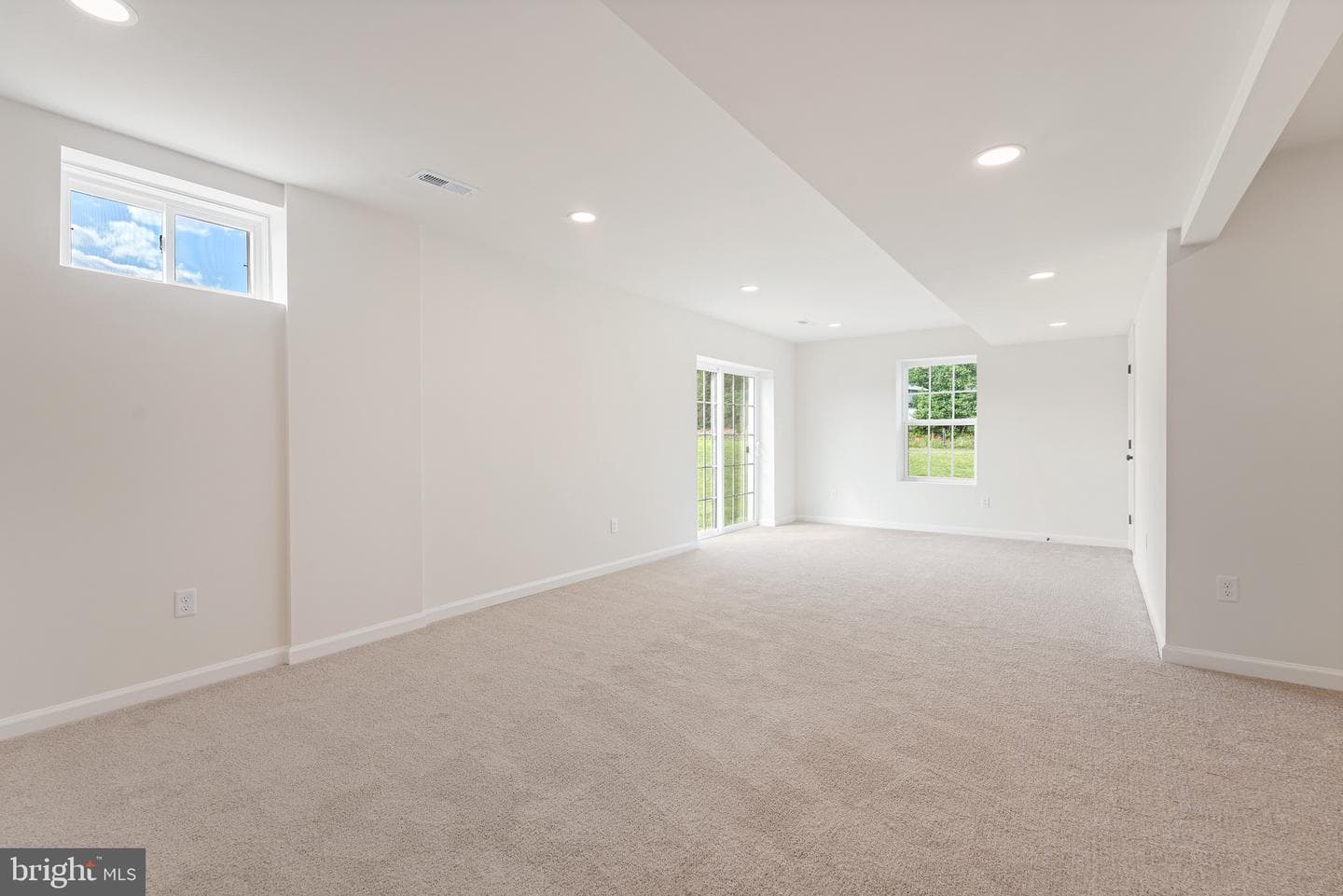 15381 Ridge Road photo 53