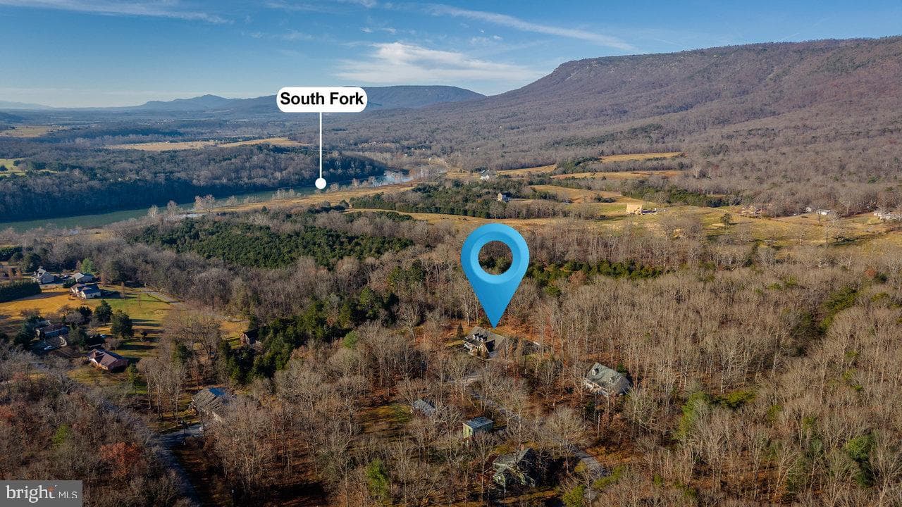 987 Riverside Drive photo 50